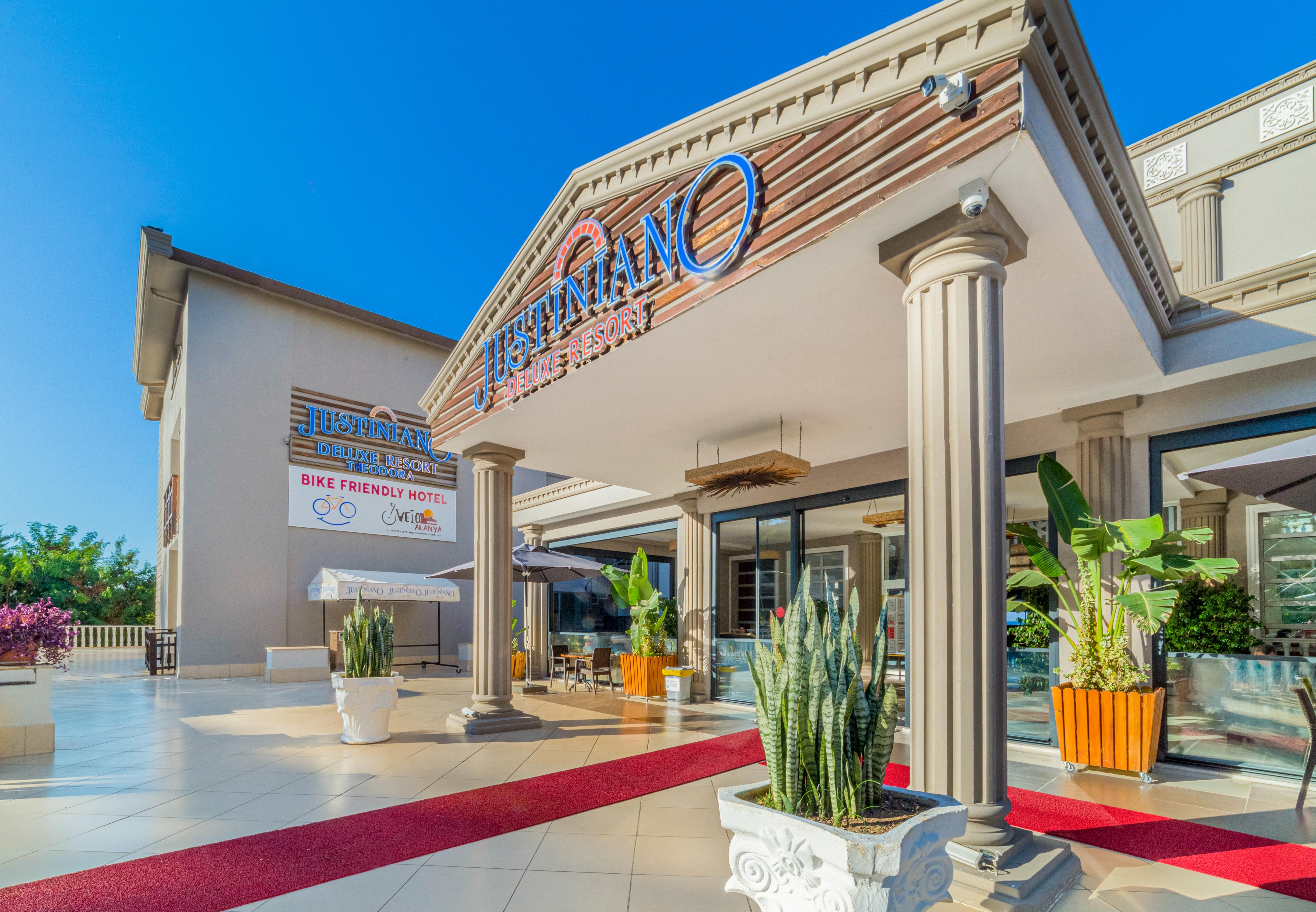 Justiniano Deluxe Resort Okurcalar Exterior photo