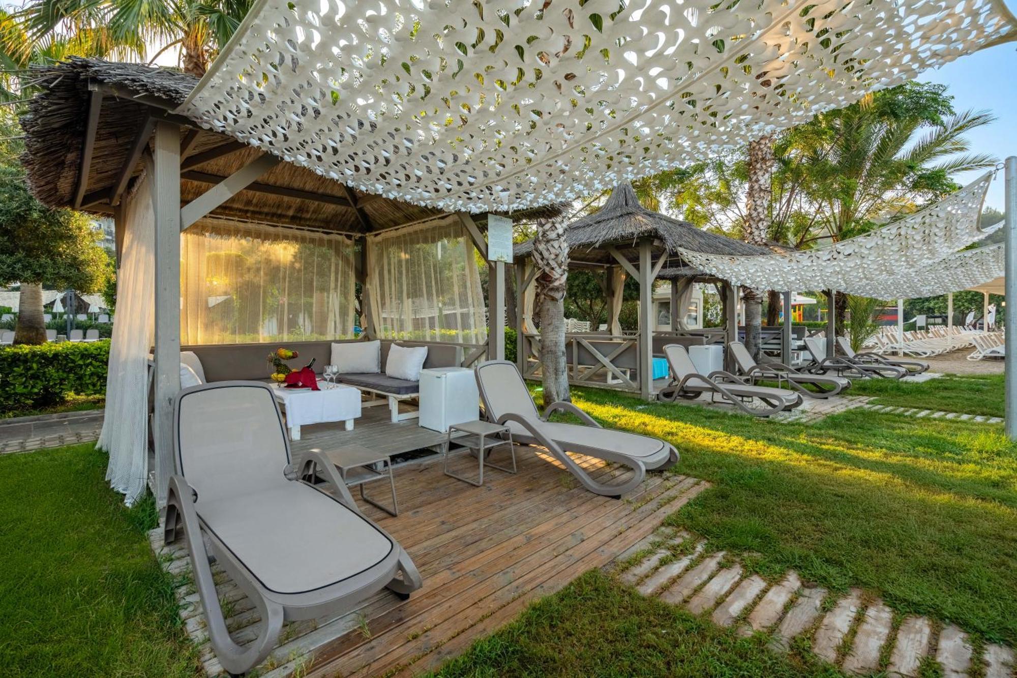 Justiniano Deluxe Resort Okurcalar Exterior photo