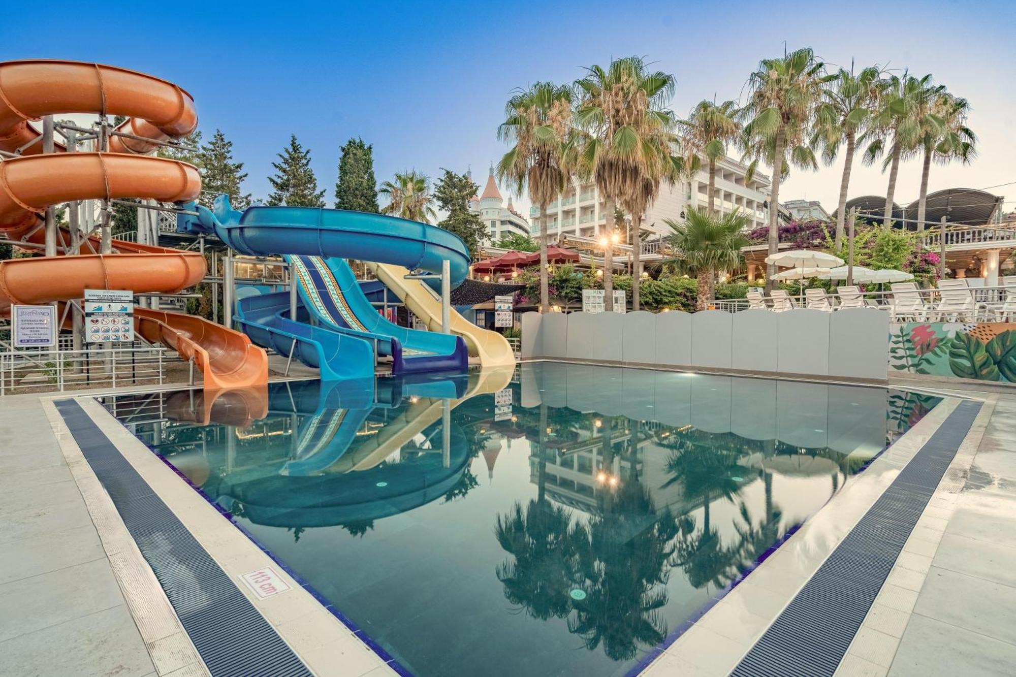 Justiniano Deluxe Resort Okurcalar Exterior photo